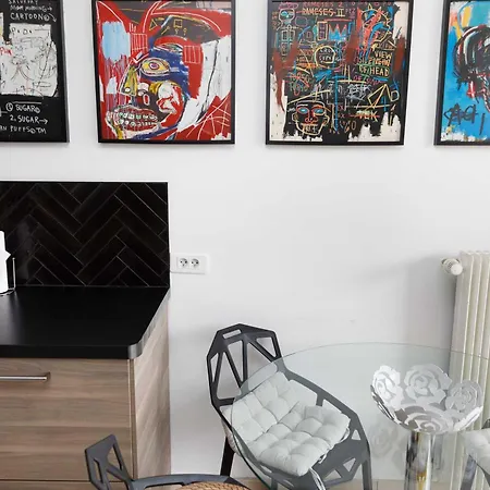 Superb 3bdr-6p Family Flat In * ストラスブール