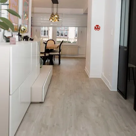 Superb 3bdr-6p Family Flat In アパート *