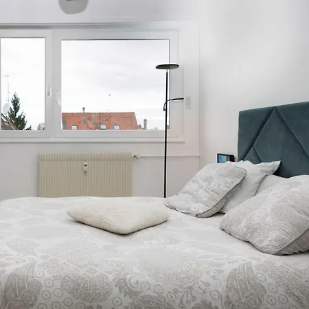 Superb 3bdr-6p Family Flat In